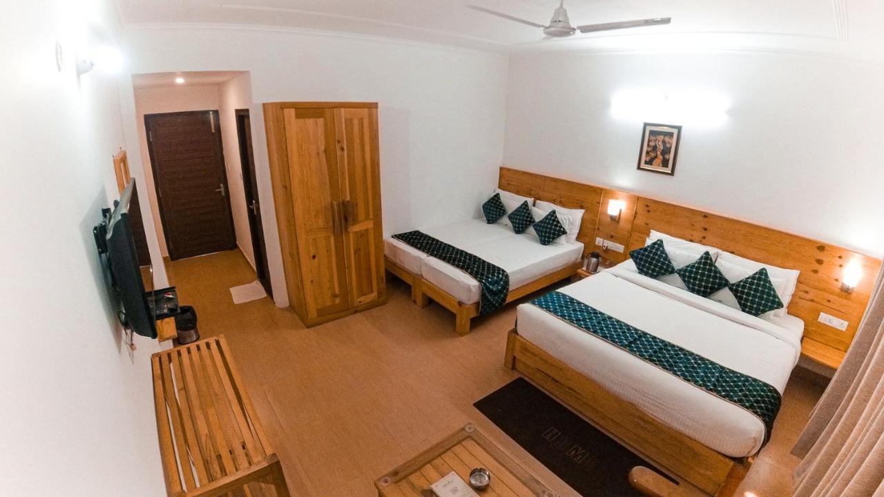 Aeradyo Inn Алмора Екстериор снимка