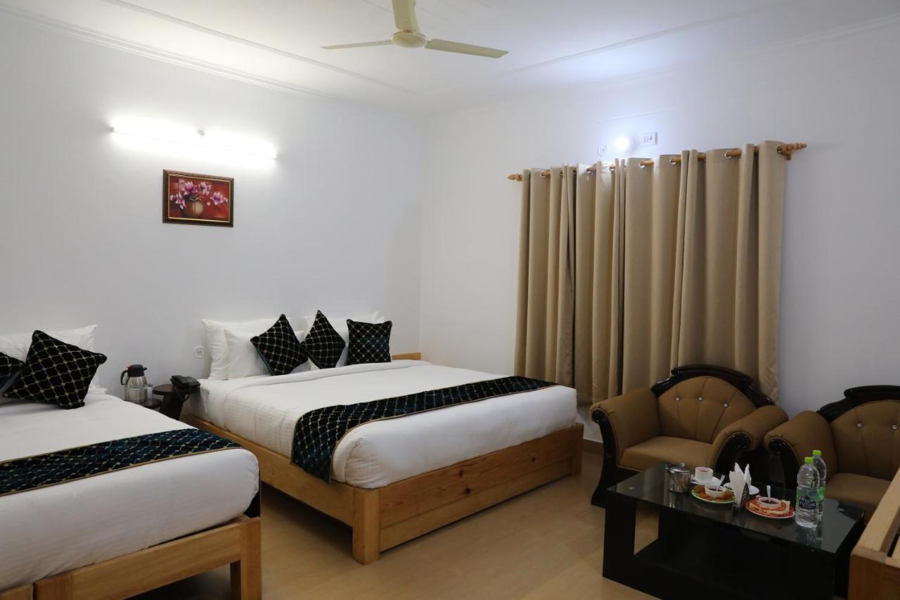 Aeradyo Inn Алмора Екстериор снимка